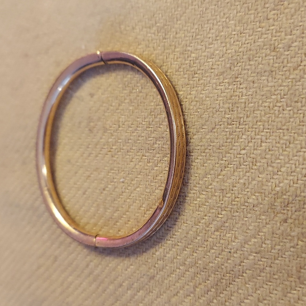 ❤️ Vintage LeStage Baby Bracelet 12K 1/20 GF Hinged Bangle Etched Design 1950